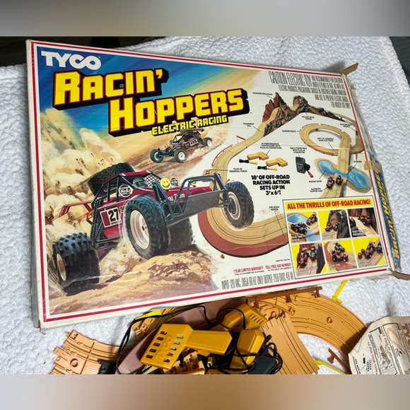 Vintage Tyco Racin Hoppers Electric Racing Slot Car Set Box Papers Main Parts - Picture 1 of 5